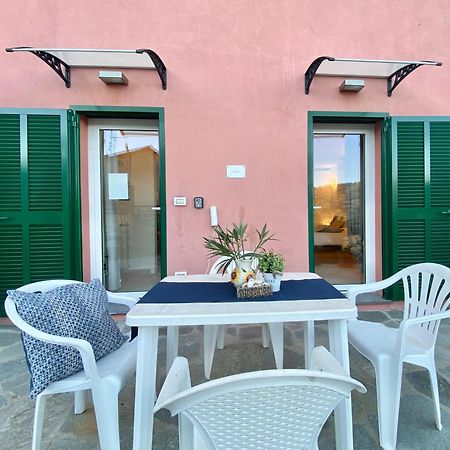 Alla Casa Rosa, Peaceful Apartment Surrounded By Greenery With Free Parking, Wifi & Air Conditioning ราปาลโล ภายนอก รูปภาพ