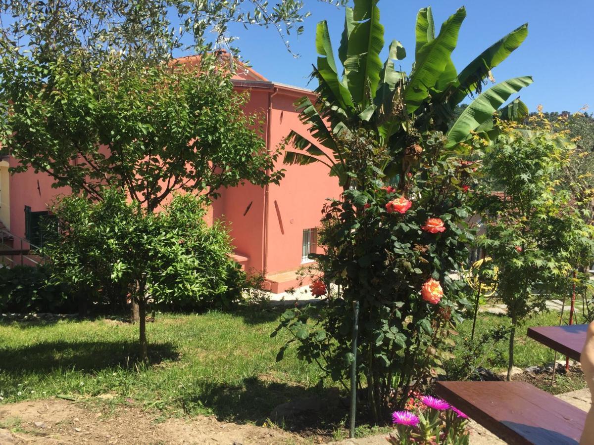 Alla Casa Rosa, Peaceful Apartment Surrounded By Greenery With Free Parking, Wifi & Air Conditioning ราปาลโล ภายนอก รูปภาพ