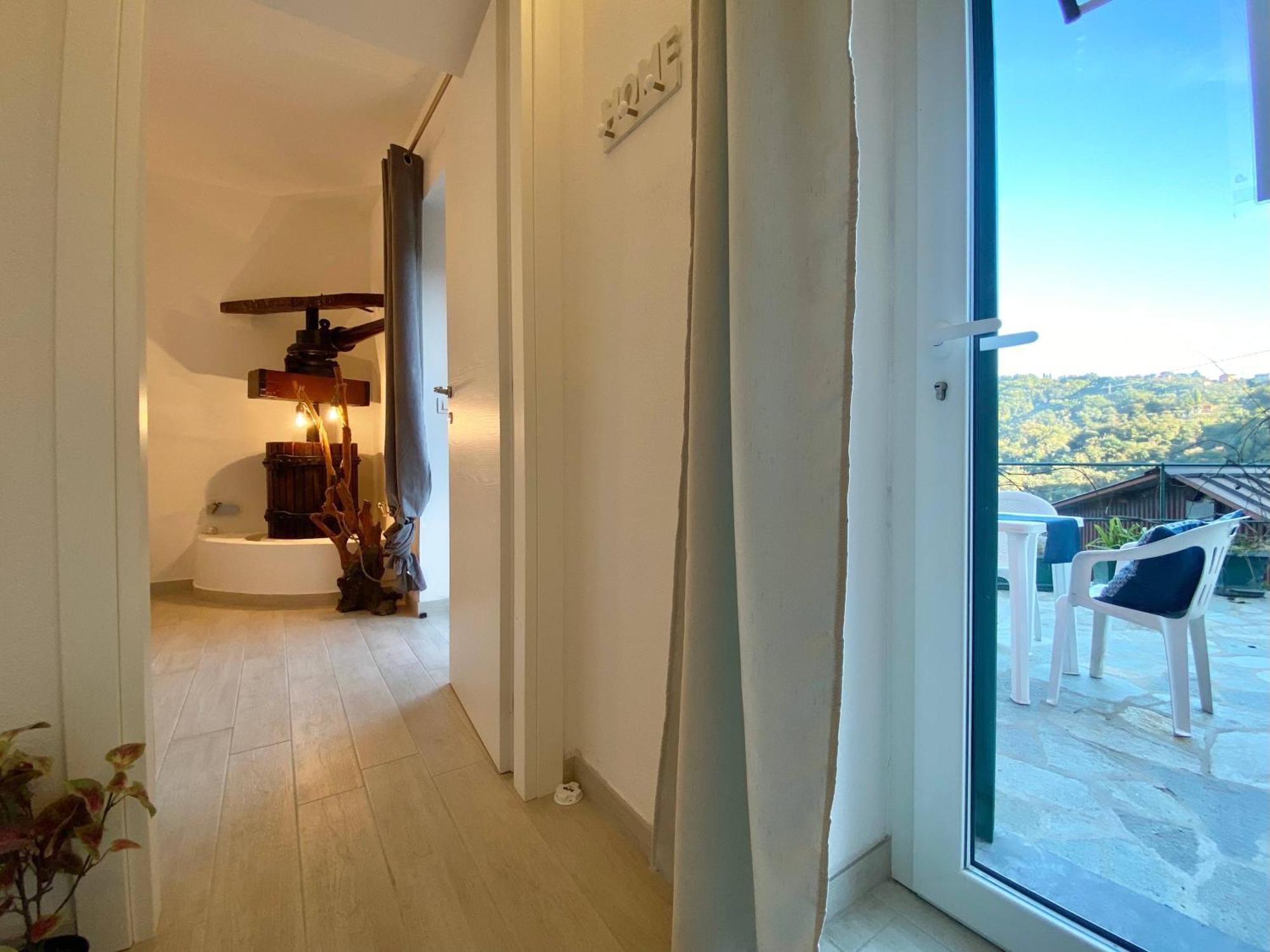 Alla Casa Rosa, Peaceful Apartment Surrounded By Greenery With Free Parking, Wifi & Air Conditioning ราปาลโล ภายนอก รูปภาพ